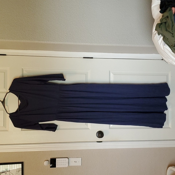 Very Comfy Navy Blue Dress - Picture 1 of 6